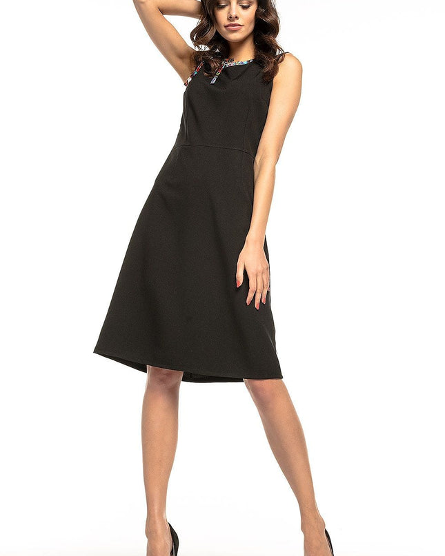 Robe trapèze élégante noire