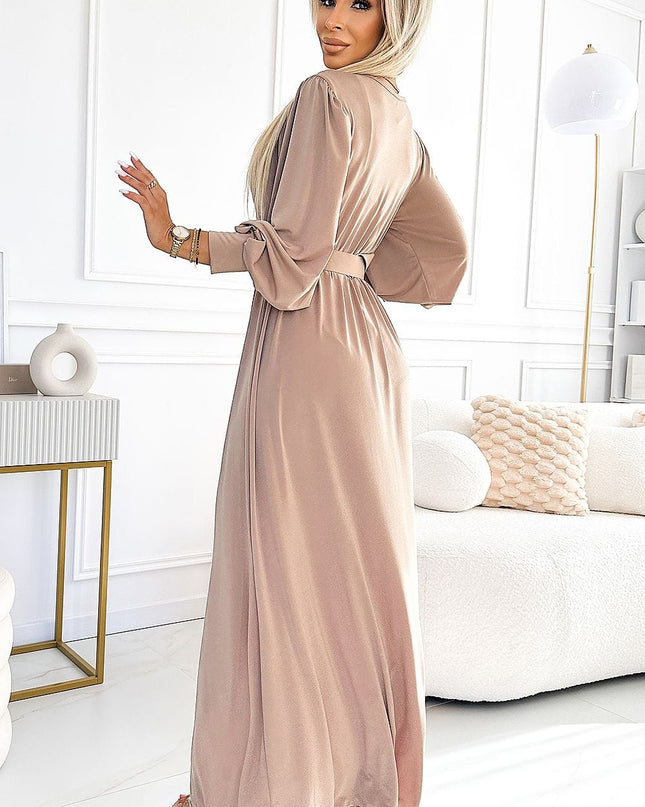 Robe longue beige ceinturée