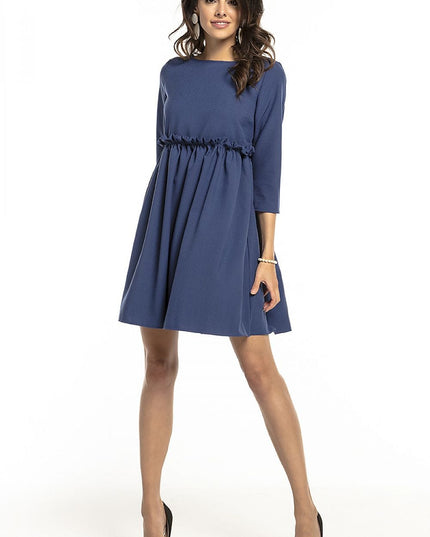 Robe verte plissée élégante