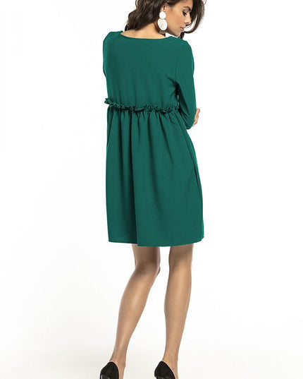 Robe verte plissée élégante