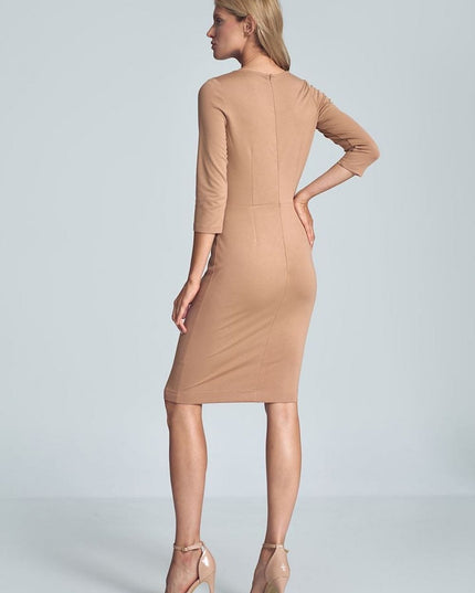 Robe midi beige élégante