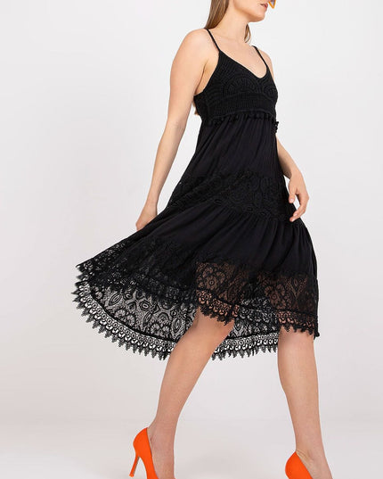 Robe évasée blanche en dentelle