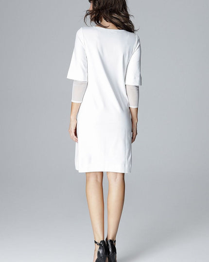 Robe droite blanche élégante