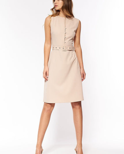 Robe élégante sans manches