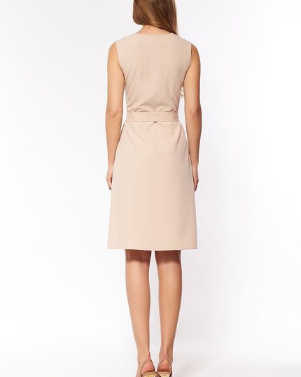 Robe élégante sans manches