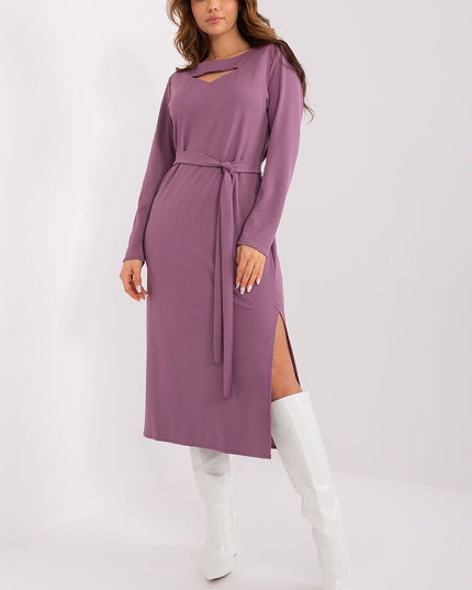 Robe midi élégante ceinturée