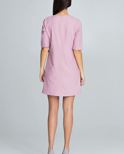 Robe noire élégante à volants