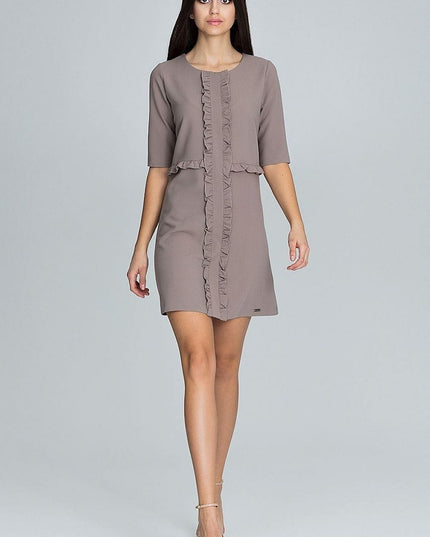 Robe noire élégante à volants