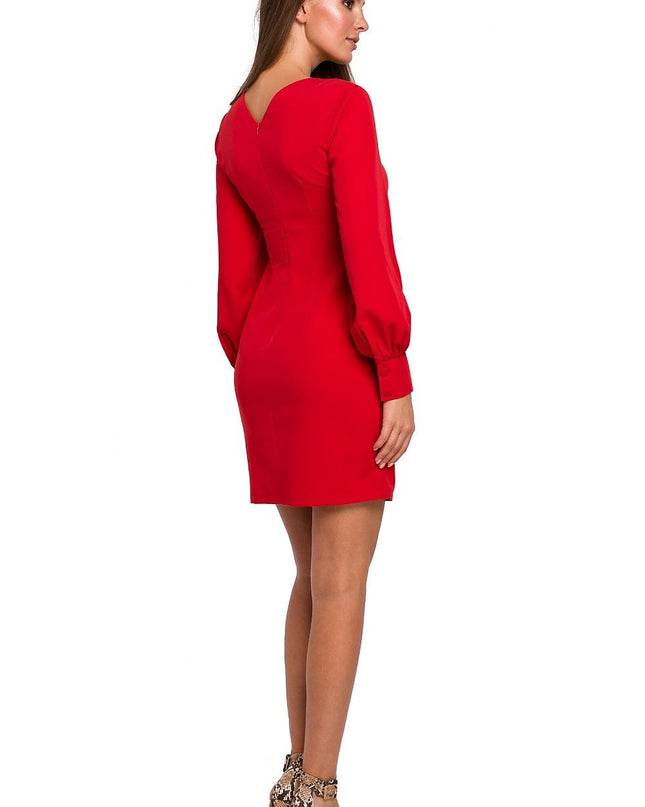 Robe rouge décolleté en v