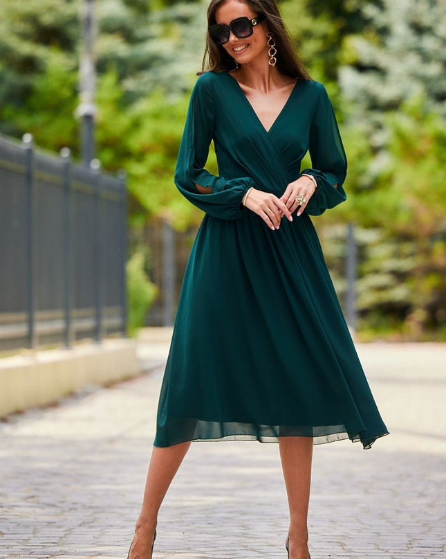 Robe verte midi manches fissures