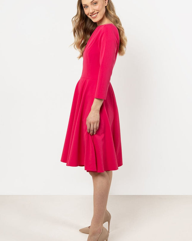 Robe évasée manches 3/4