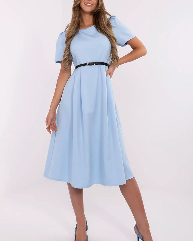 Robe midi évasée élégante