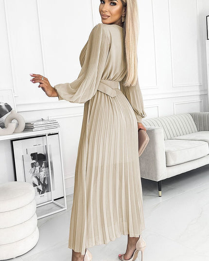 Robe de cocktail model 182504 Numoco