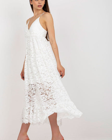 Robe longue en dentelle volantée