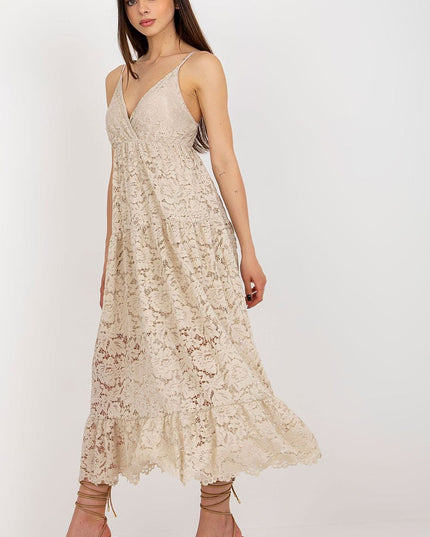 Robe longue en dentelle volantée