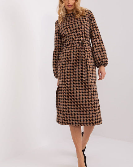 Robe droite à manches longues