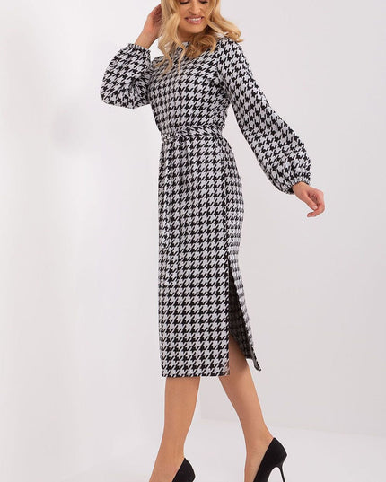 Robe droite à manches longues