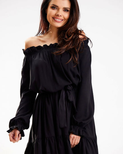 Robe espagnole manches longues volant