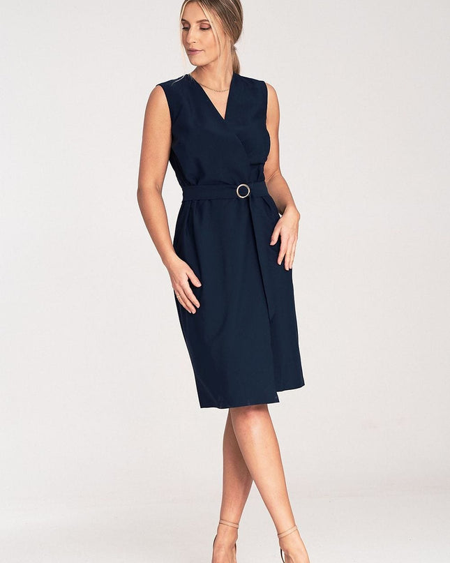 Robe midi sans manches ceinturée