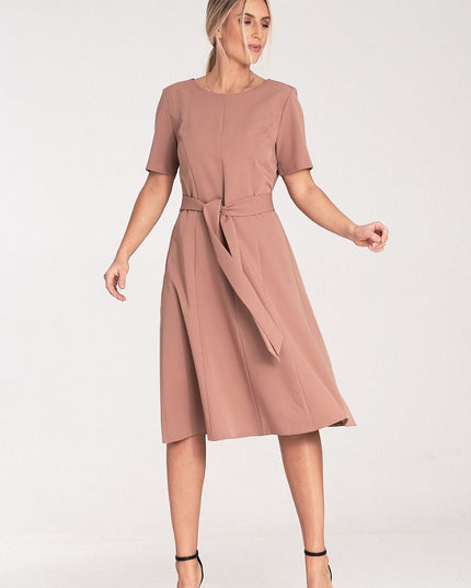 Robe midi classique à plis