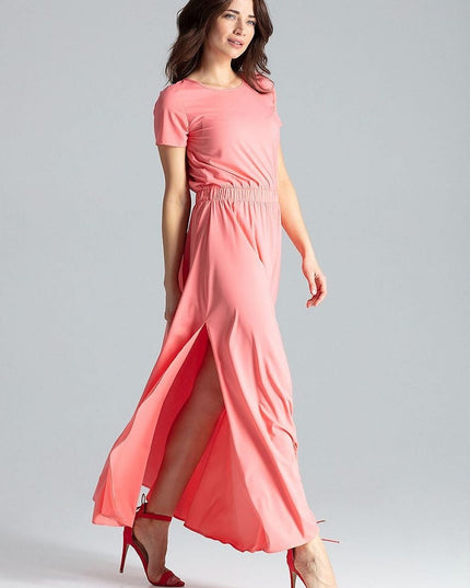 Robe longue à manches courtes