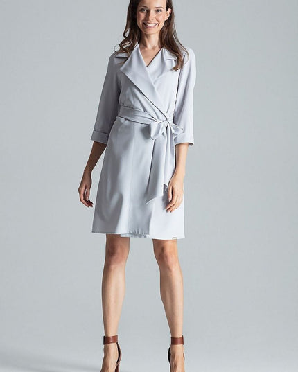 Robe chemise beige nouée