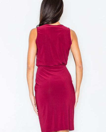 Robe bordeaux ajustée décolletée