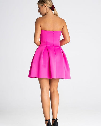 Robe épaules ouvertes évasée