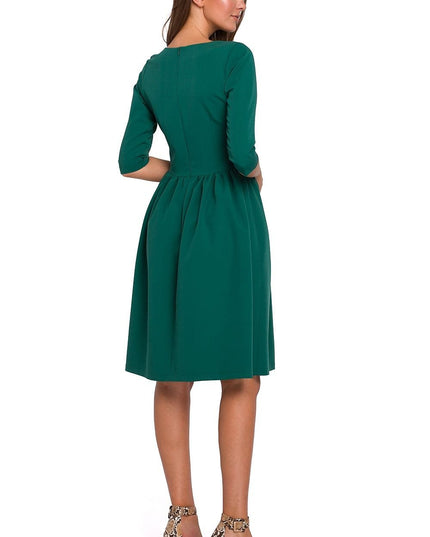 Robe midi évasée classique