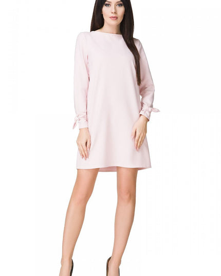 Mini-robe élégante manches longues