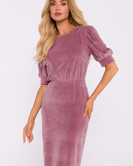 Robe en velours avec manches courtes