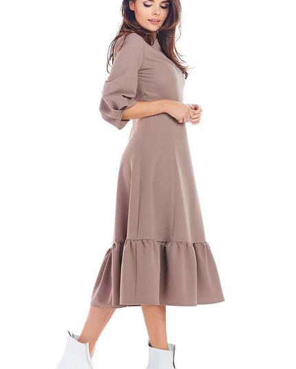 Robe midi ample avec volant