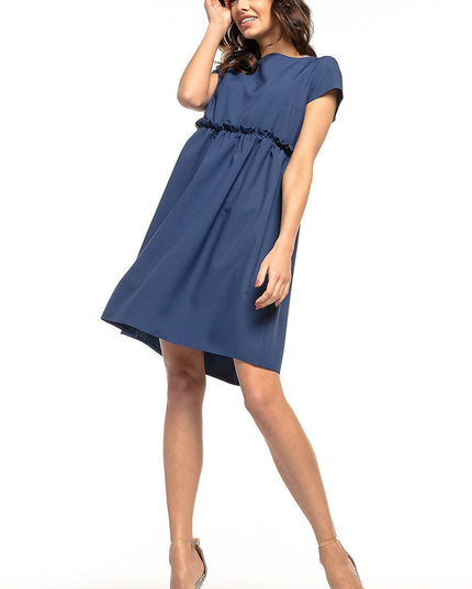 Robe ample avec volant délicat