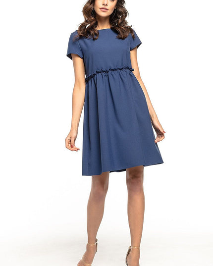 Robe ample avec volant délicat