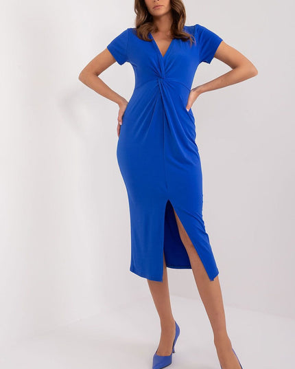 Robe droite col en V