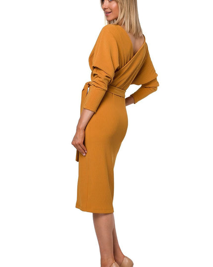 Robe noire en tricot côtelé