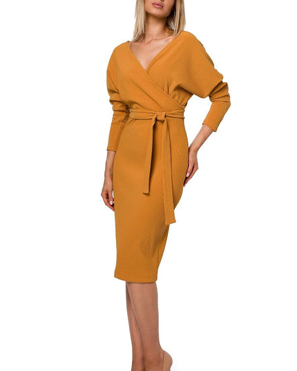 Robe noire en tricot côtelé