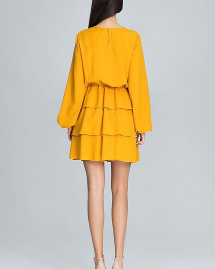 Robe noire à manches longues