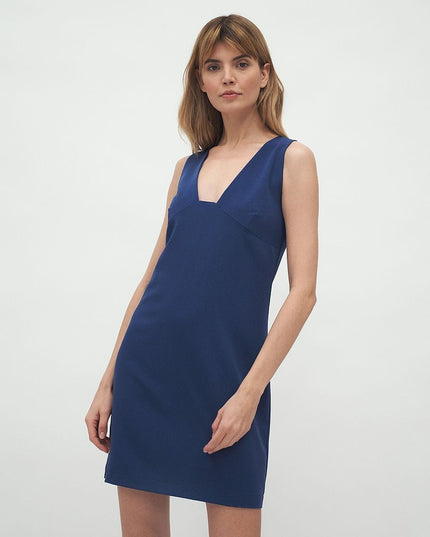 Robe noire décolleté soirée