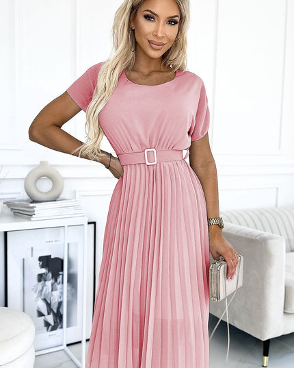 Robe plissée rose ceinture large