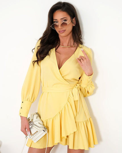 Robe courte rose manches longues