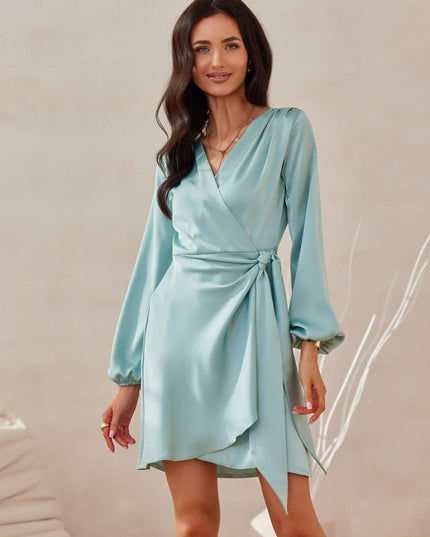 Robe satinée mini bleue
