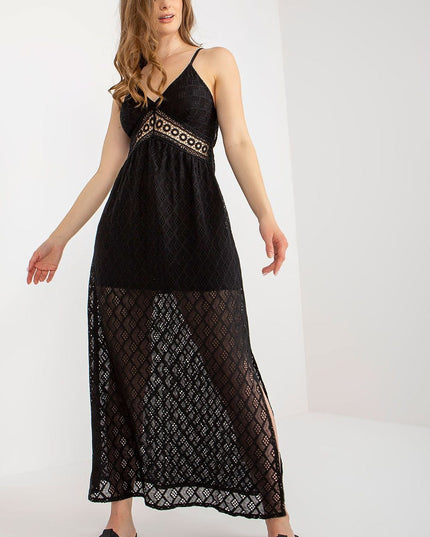 Robe longue blanche en dentelle