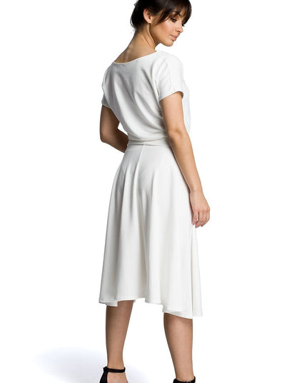 Robe évasée avec ceinture