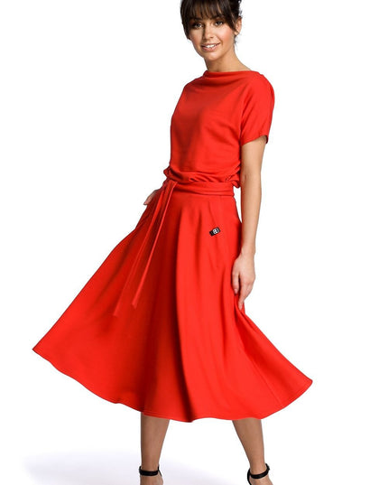 Robe évasée avec ceinture