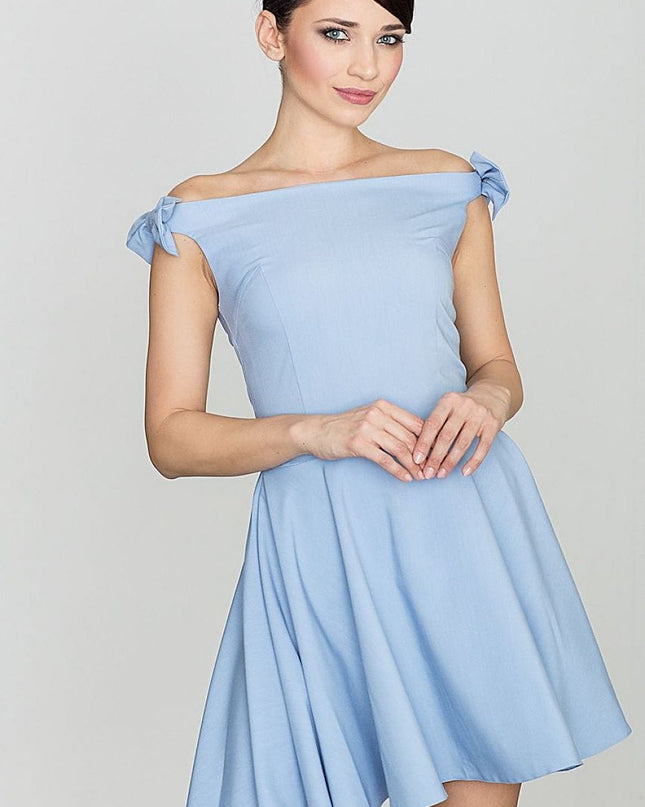 Robe bleue élégante à nœuds