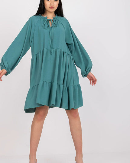 Robe évasée manches longues volant