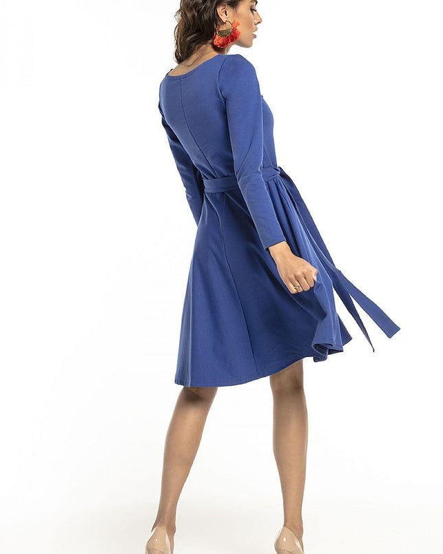 Robe élégante en tricot bleu