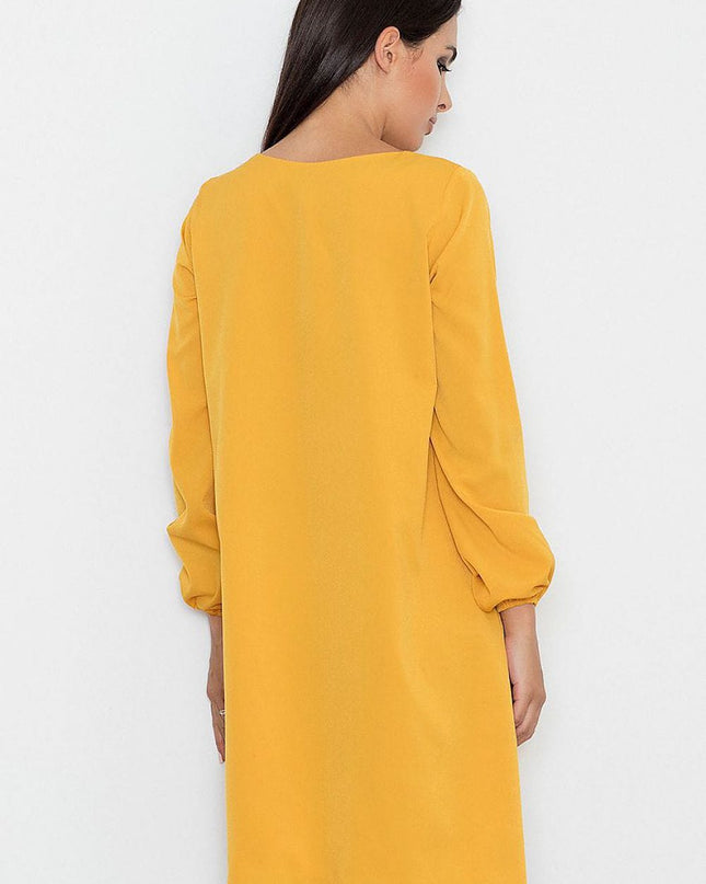 Robe ample décolleté pointu