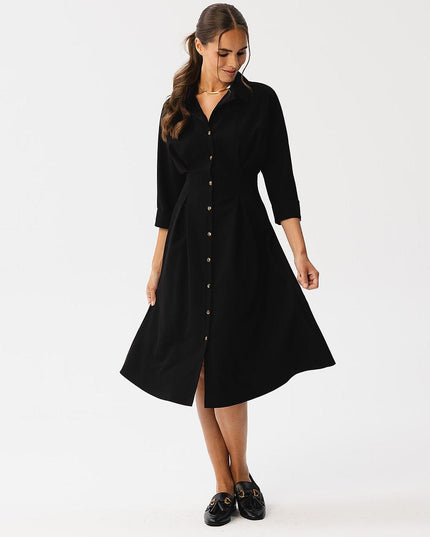 Robe évasée verte col classique